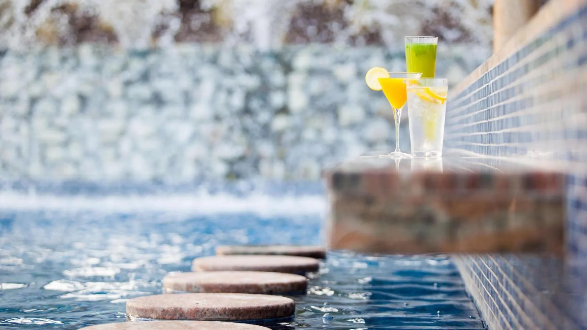***** Resort Ja Palm Tree Court, Dubai Hotel United Arab Emirates